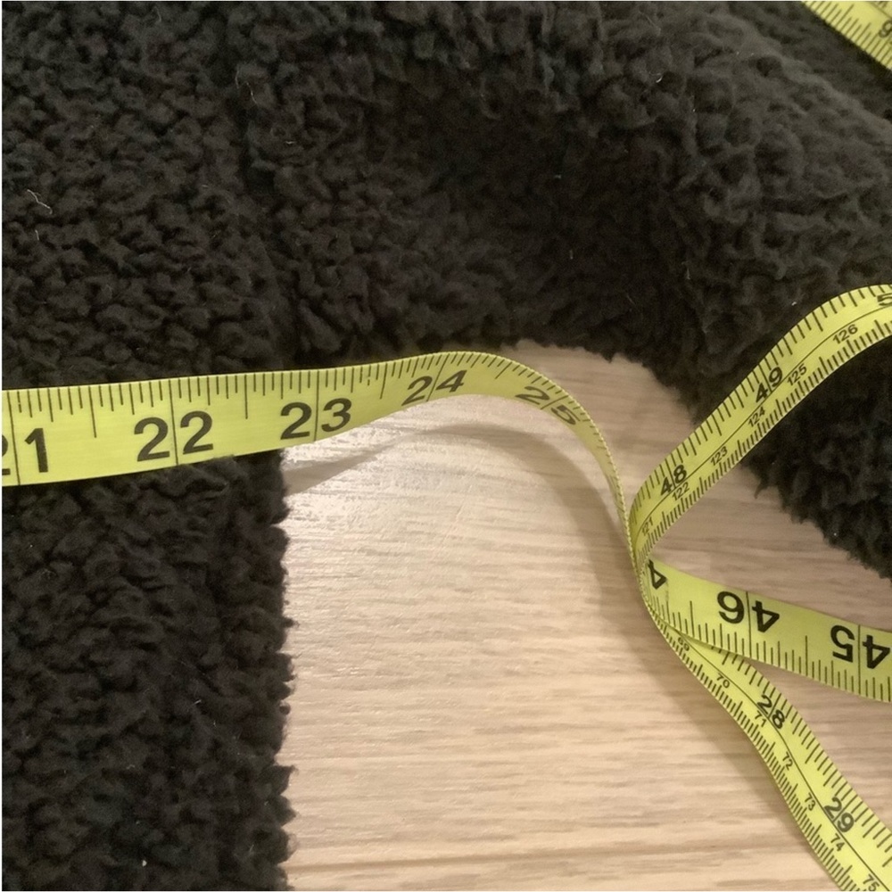 NWT Champion black Sherpa jacket❤️❤️❤️❤️ - Picture 4 of 8